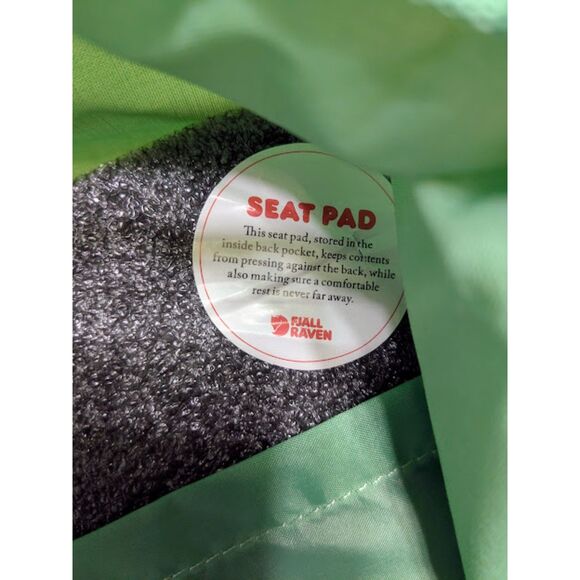 NWT Fjallraven Apple Mint Green Classic Kanken Unisex Convertible Backpack - Picture 4 of 5